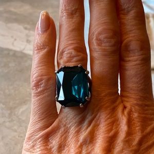 Chole + Isabel Emerald Ring size 6
